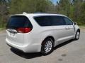 2019 Luxury White Pearl Chrysler Pacifica Touring L  photo #6