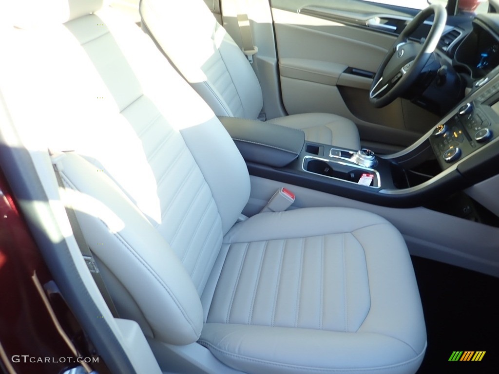 2017 Fusion SE AWD - Ruby Red / Medium Light Stone photo #10