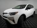 Super White - RAV4 LE Photo No. 16