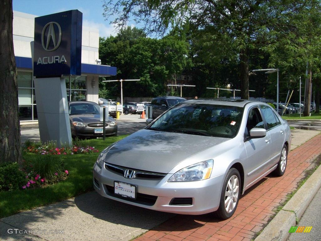 Alabaster Silver Metallic Honda Accord