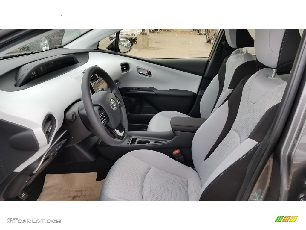 2019 Prius LE AWD-e - Magnetic Grey Metallic / Moonstone photo #2
