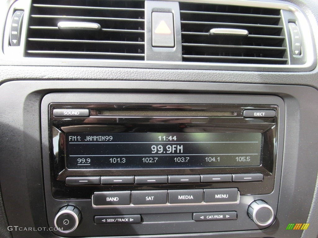 2013 Jetta SE Sedan - Tempest Blue Metallic / Cornsilk Beige photo #17