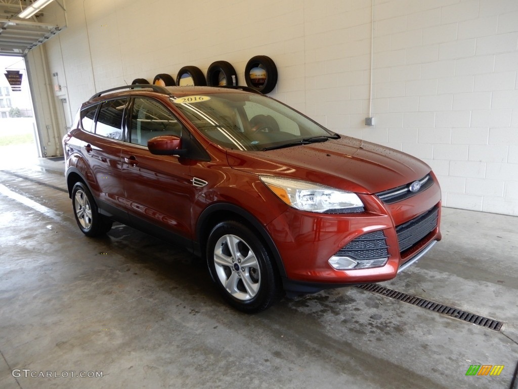2016 Escape SE 4WD - Sunset Metallic / Charcoal Black photo #1