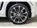 2019 BMW X6 xDrive50i Wheel and Tire Photo