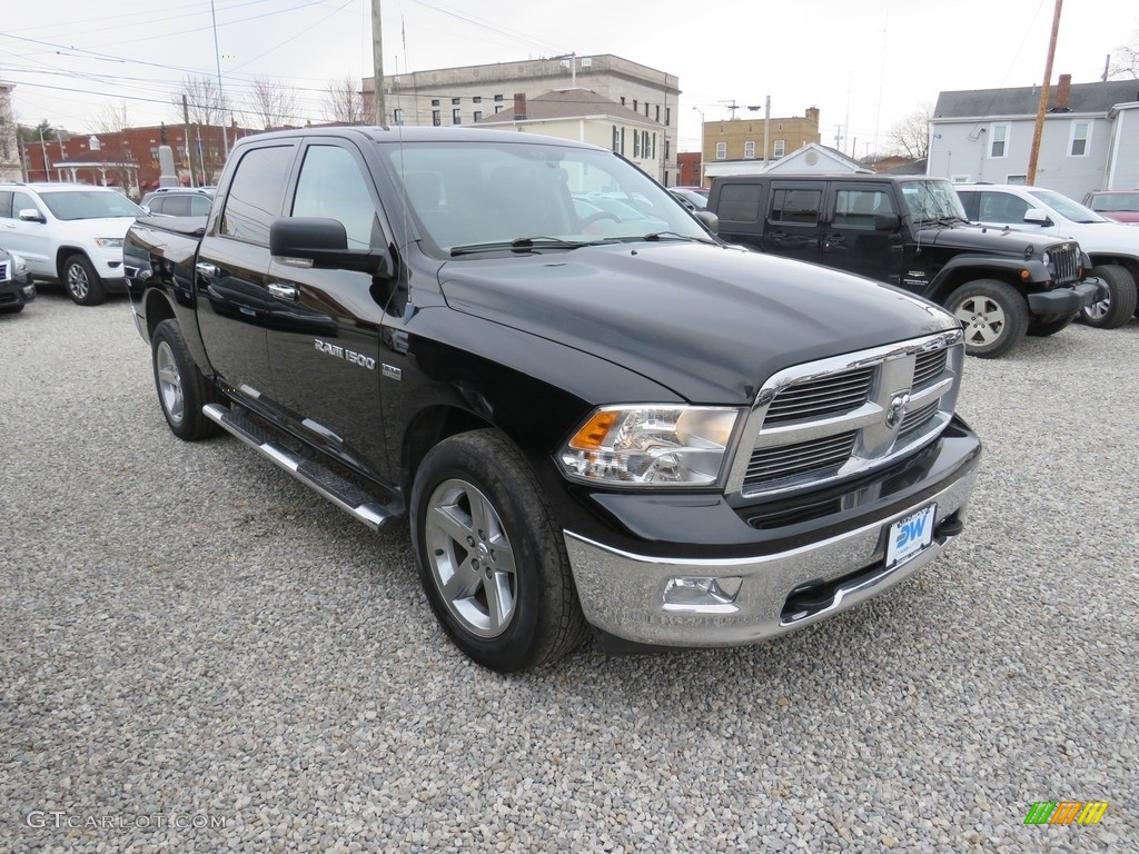 2012 Ram 1500 Big Horn Crew Cab 4x4 - Black / Dark Slate Gray/Medium Graystone photo #6