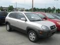 Sahara Silver - Tucson GLS V6 4x4 Photo No. 1
