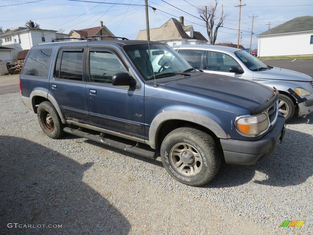 2000 Explorer XLS 4x4 - Medium Wedgewood Blue Metallic / Medium Graphite photo #3