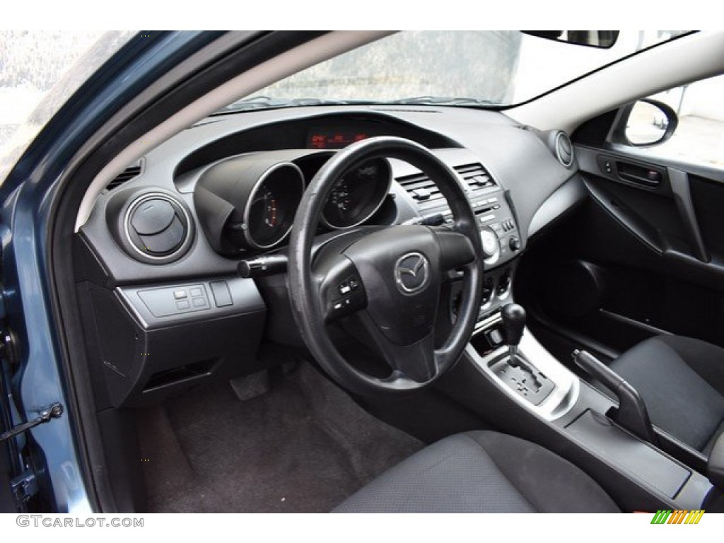2011 MAZDA3 i Sport 4 Door - Gunmetal Blue Mica / Black photo #10