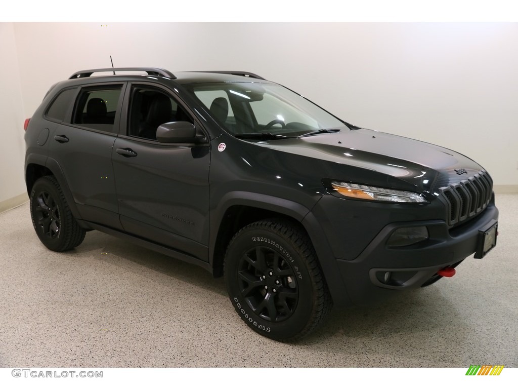2016 Cherokee Trailhawk 4x4 - Rhino / Black photo #1
