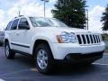 Stone White - Grand Cherokee Laredo Photo No. 4