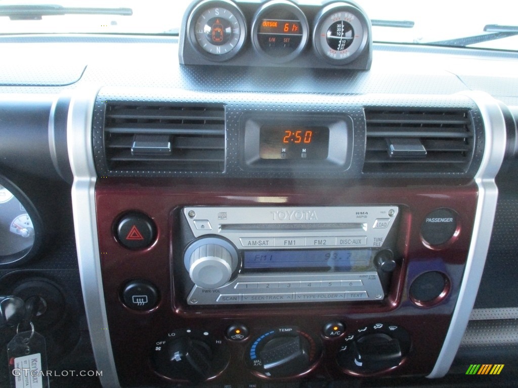 2007 FJ Cruiser 4WD - Black Cherry Pearl / Dark Charcoal photo #15