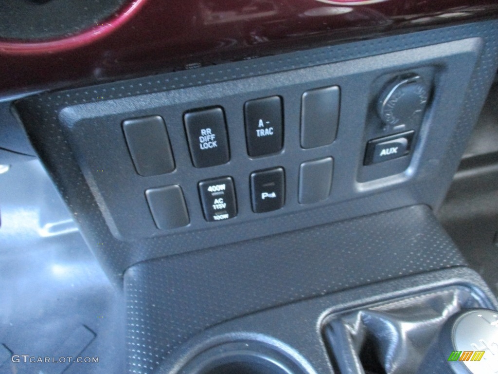 2007 FJ Cruiser 4WD - Black Cherry Pearl / Dark Charcoal photo #16