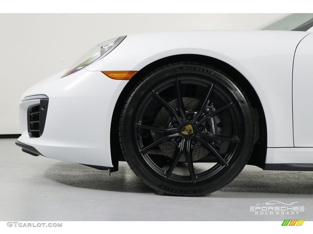 2019 911 Targa 4 - White / Black photo #10