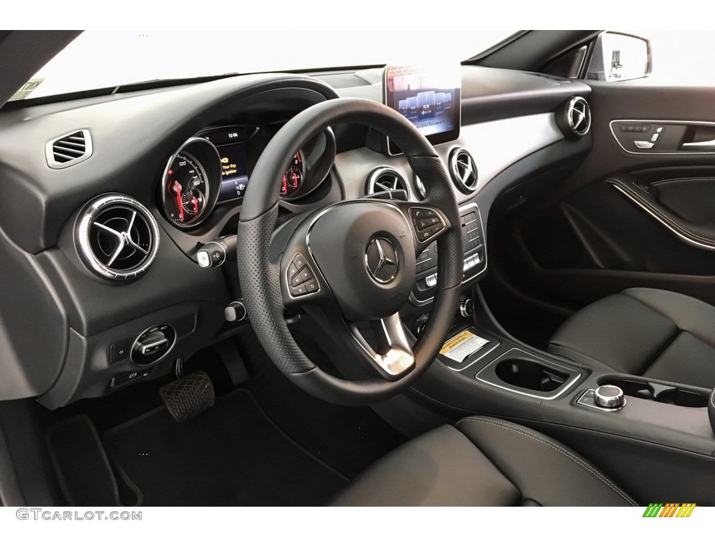 2019 CLA 250 Coupe - Mountain Grey Metallic / Black photo #4