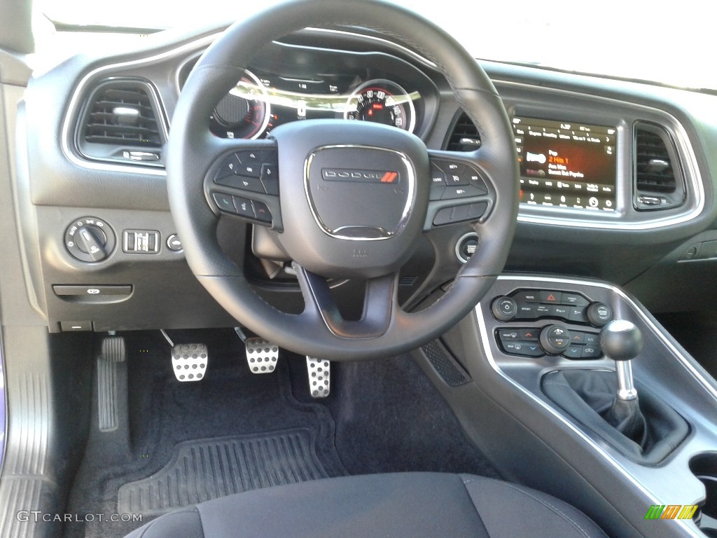 2018 Dodge Challenger R/T Scat Pack Black Steering Wheel Photo #132691983