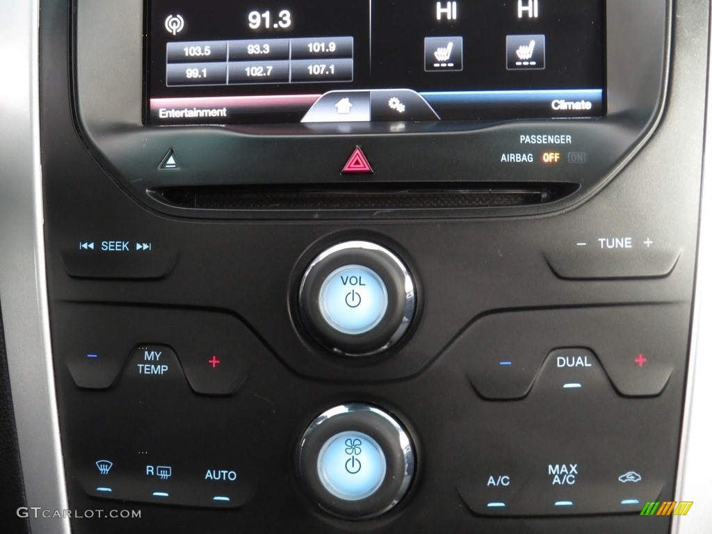 2015 Explorer XLT 4WD - Ingot Silver / Charcoal Black photo #16
