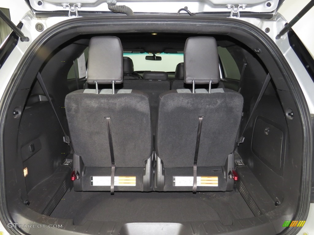 2015 Explorer XLT 4WD - Ingot Silver / Charcoal Black photo #29