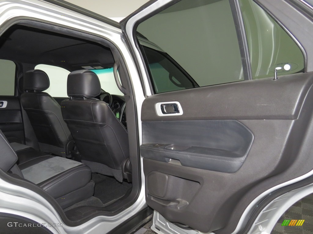 2015 Explorer XLT 4WD - Ingot Silver / Charcoal Black photo #31