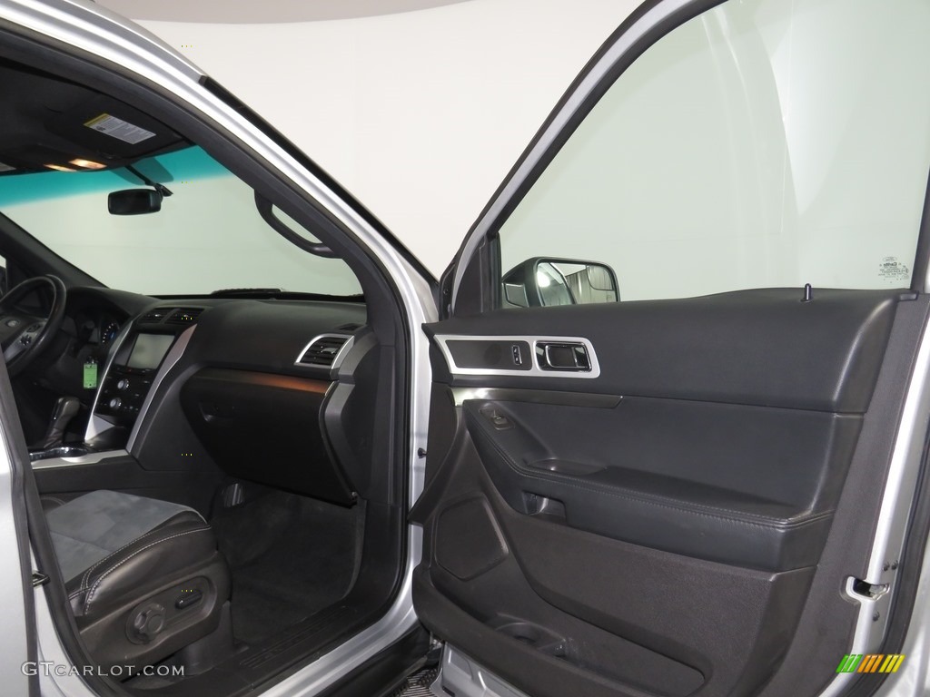 2015 Explorer XLT 4WD - Ingot Silver / Charcoal Black photo #33