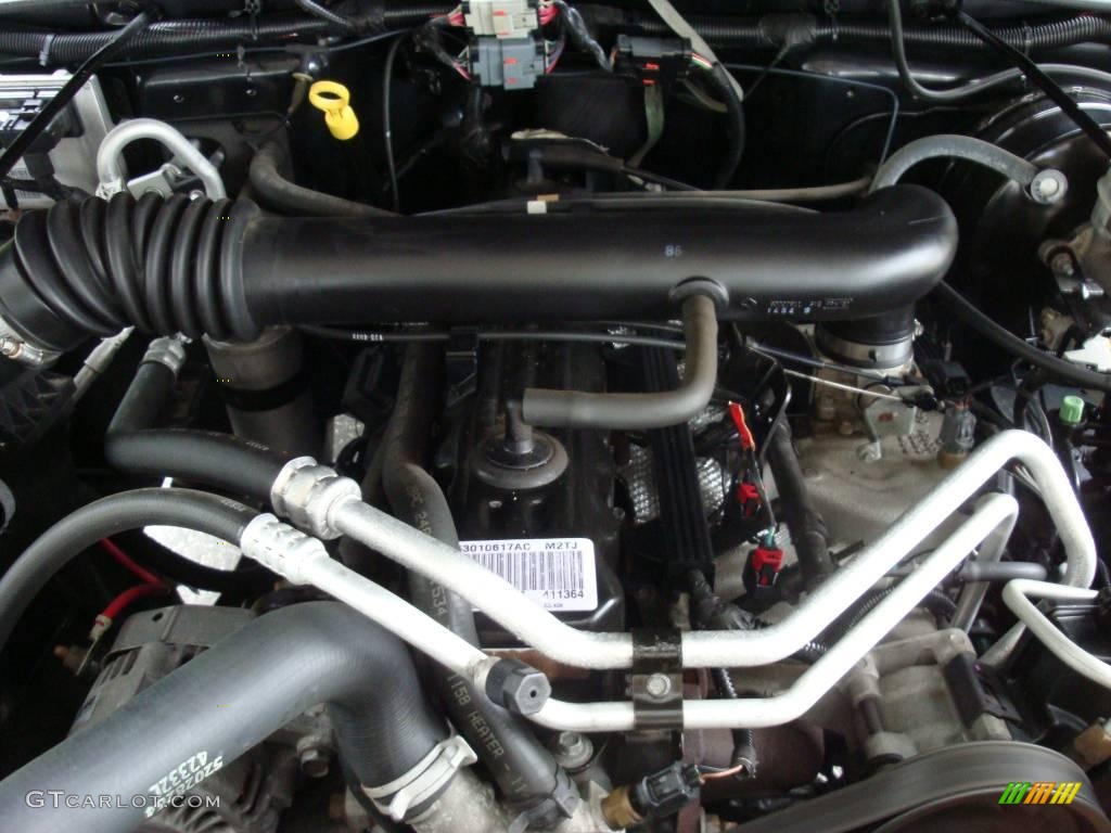 2004 Wrangler Sahara 4x4 - Black / Khaki photo #8