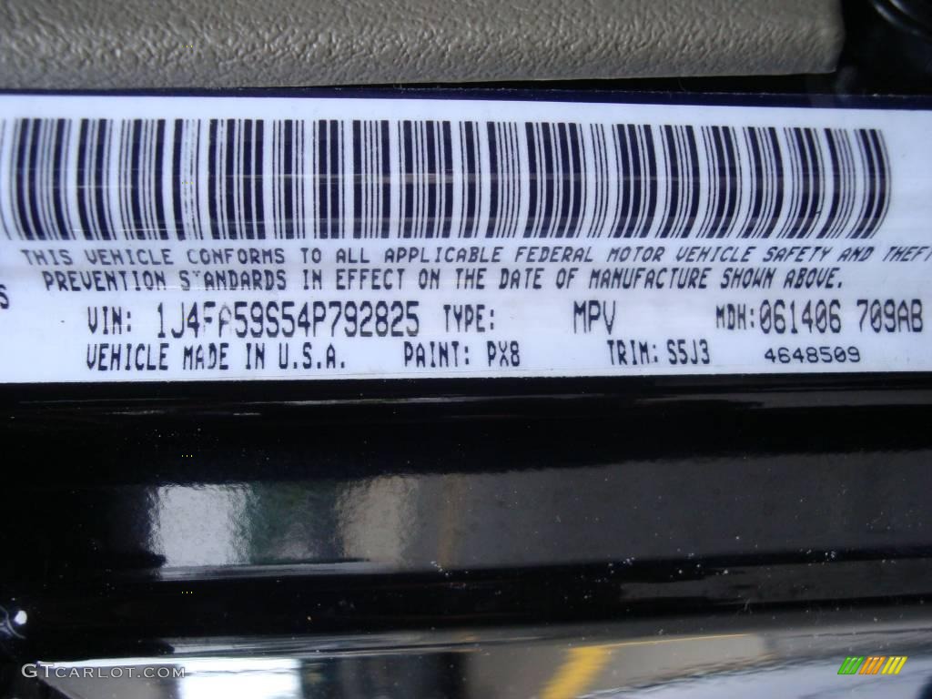 2004 Wrangler Sahara 4x4 - Black / Khaki photo #16