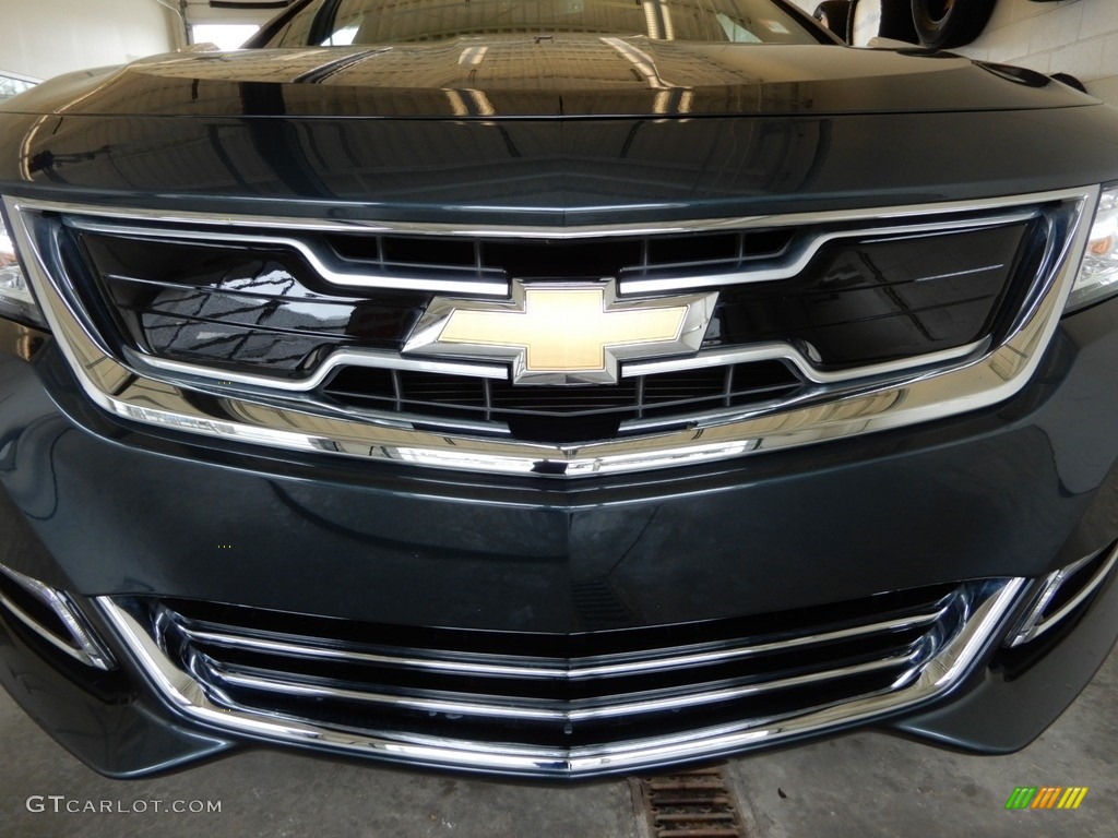 2018 Impala Premier - Graphite Metallic / Jet Black/Light Wheat photo #11