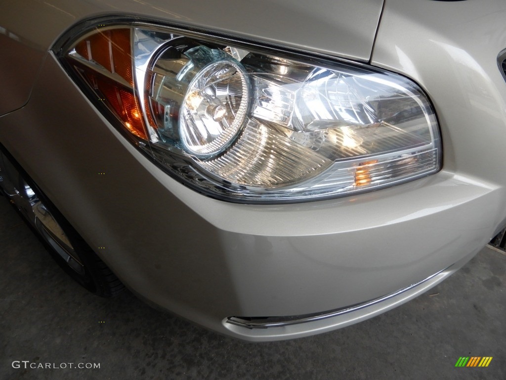 2009 Malibu LT Sedan - Gold Mist Metallic / Cocoa/Cashmere photo #2