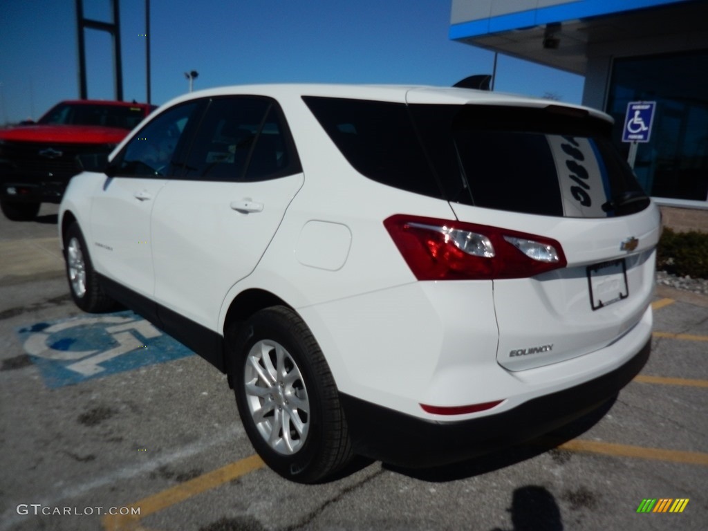 2019 Equinox LS - Summit White / Medium Ash Gray photo #5