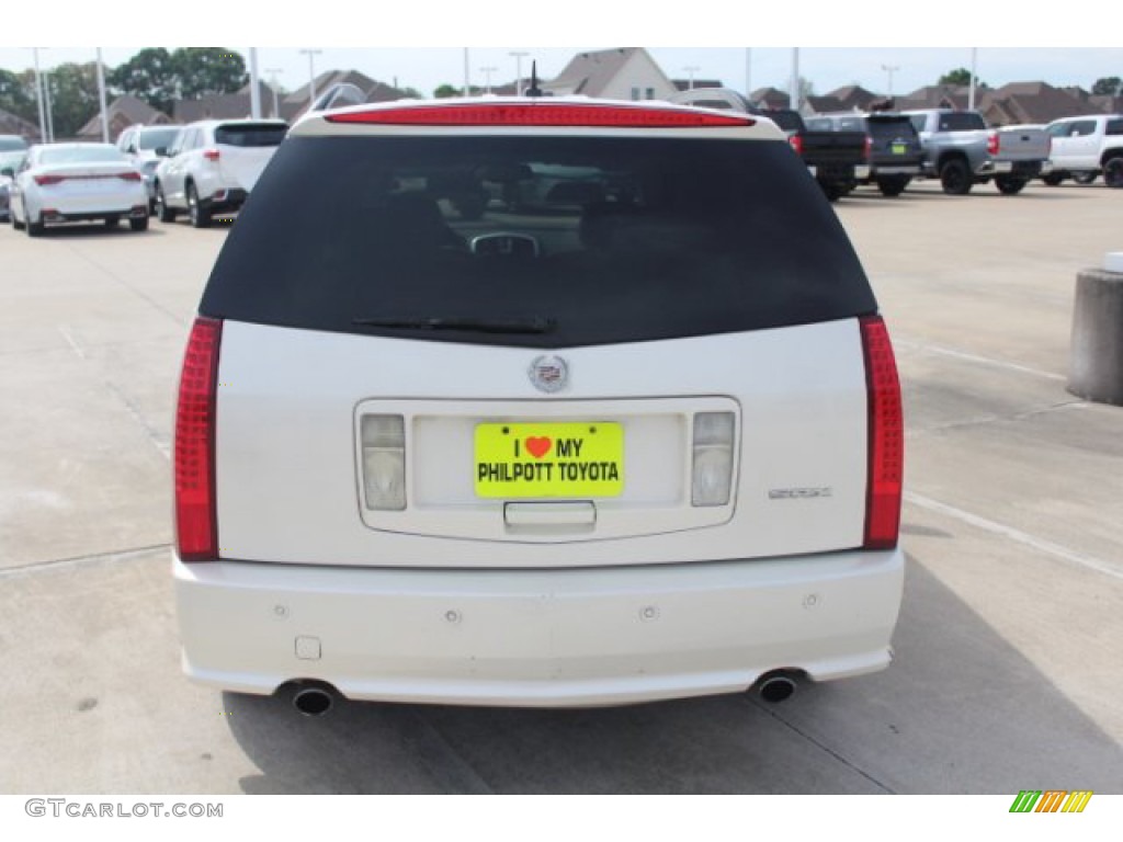 2007 SRX V6 - White Diamond / Cashmere photo #7