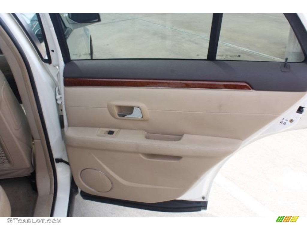 2007 SRX V6 - White Diamond / Cashmere photo #22