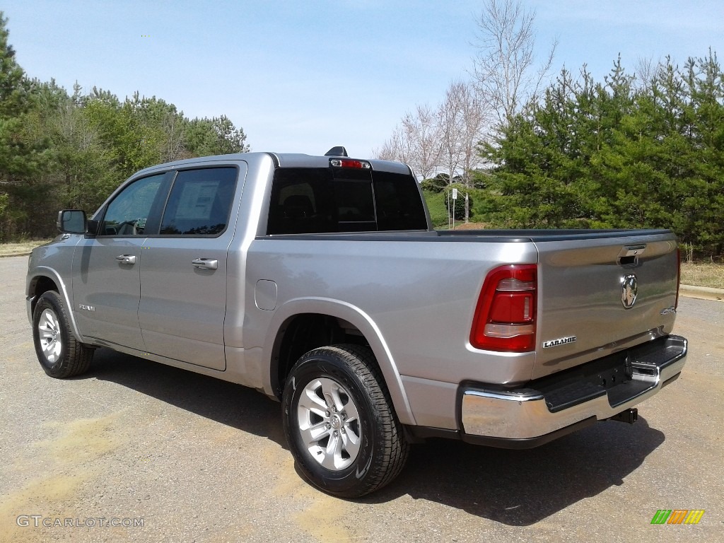 2019 1500 Laramie Crew Cab 4x4 - Billett Silver Metallic / Mountain Brown/Light Frost Beige photo #8