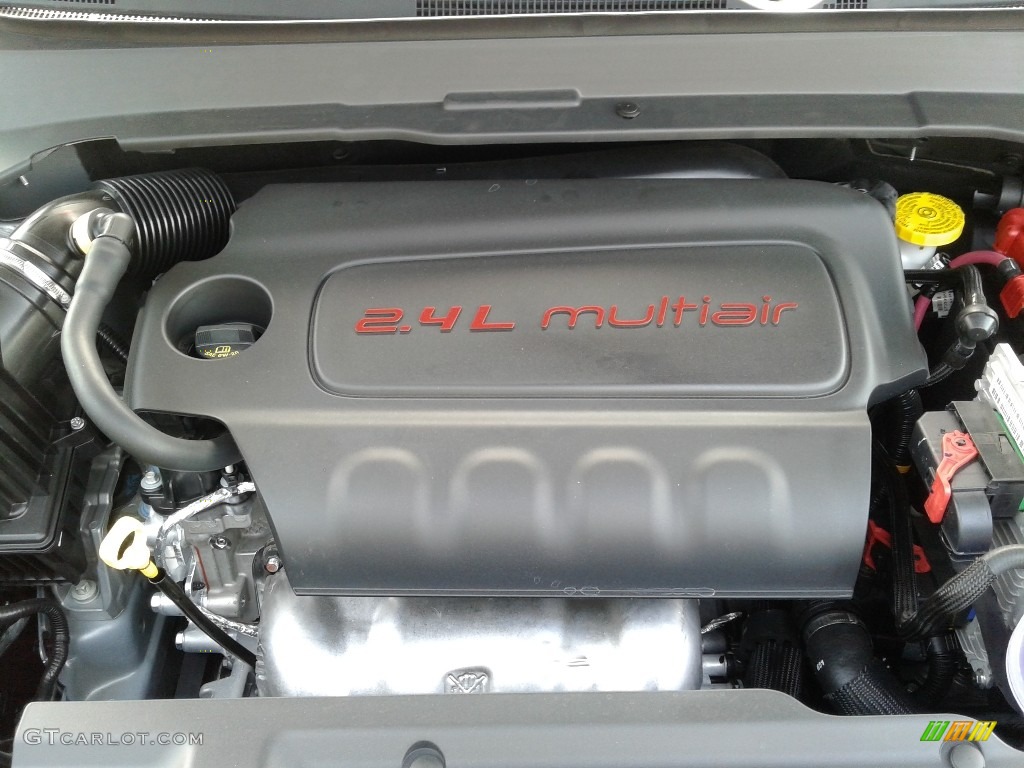 2019 Jeep Compass Sport 4x4 Engine Photos