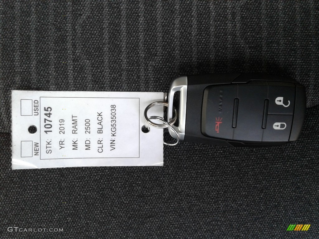 2019 Ram 2500 Tradesman Crew Cab 4x4 Keys Photo #132712441