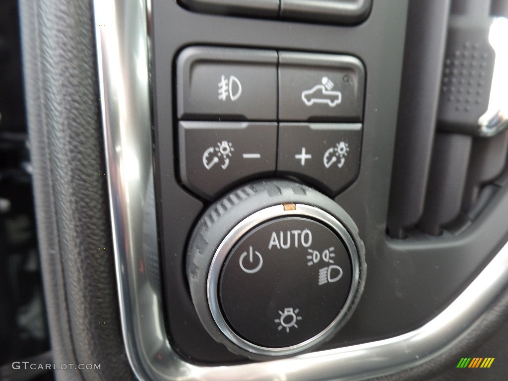 2019 Chevrolet Silverado 1500 RST Crew Cab 4WD Controls Photo #132714577