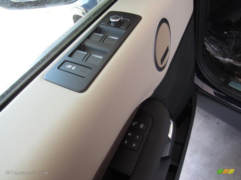 2019 Discovery HSE - Loire Blue Metallic / Acorn/Ebony photo #24
