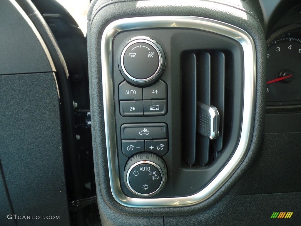 2019 Chevrolet Silverado 1500 LT Crew Cab 4WD Controls Photo #132720097
