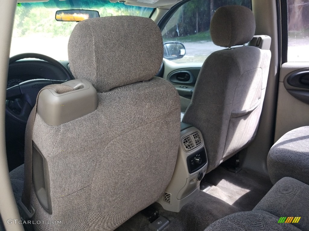 2004 TrailBlazer LS - Dark Gray Metallic / Medium Pewter photo #17