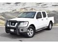 2009 Avalanche White Nissan Frontier SE Crew Cab 4x4  photo #5