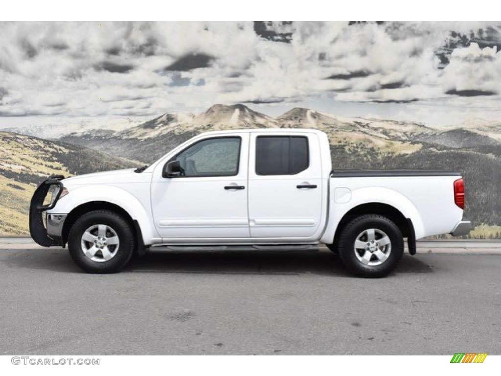 2009 Frontier SE Crew Cab 4x4 - Avalanche White / Steel photo #6
