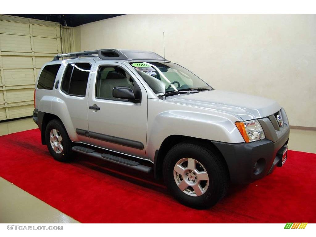 2006 Xterra X - Silver Lightning Metallic / Steel/Graphite photo #1