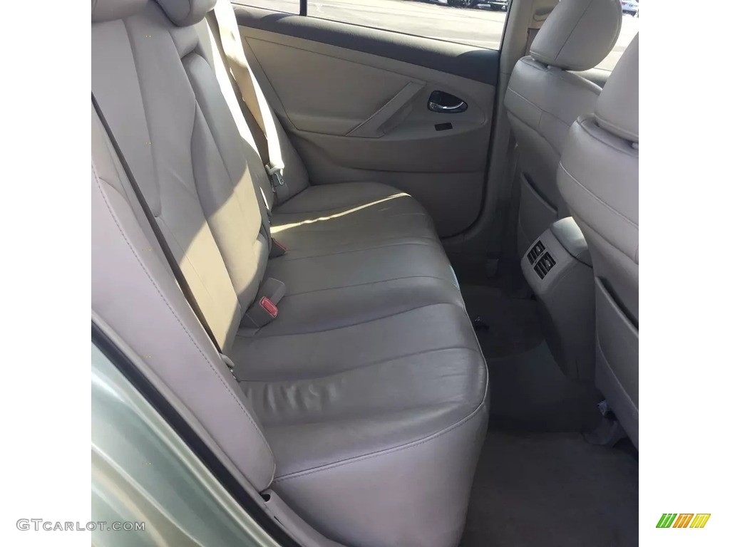 2007 Camry Hybrid - Jasper Green Pearl / Bisque photo #12