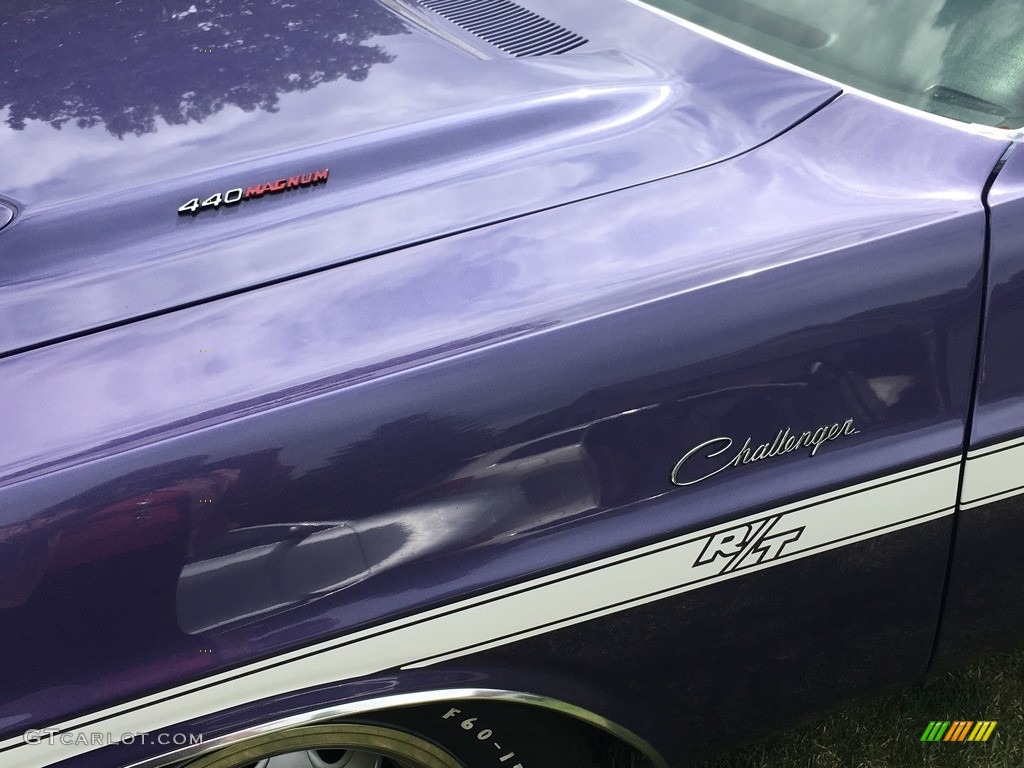 1970 Dodge Challenger R/T Convertible Marks and Logos Photo #132743753