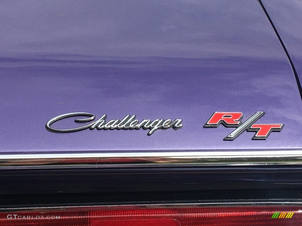 1970 Dodge Challenger R/T Convertible Marks and Logos Photos