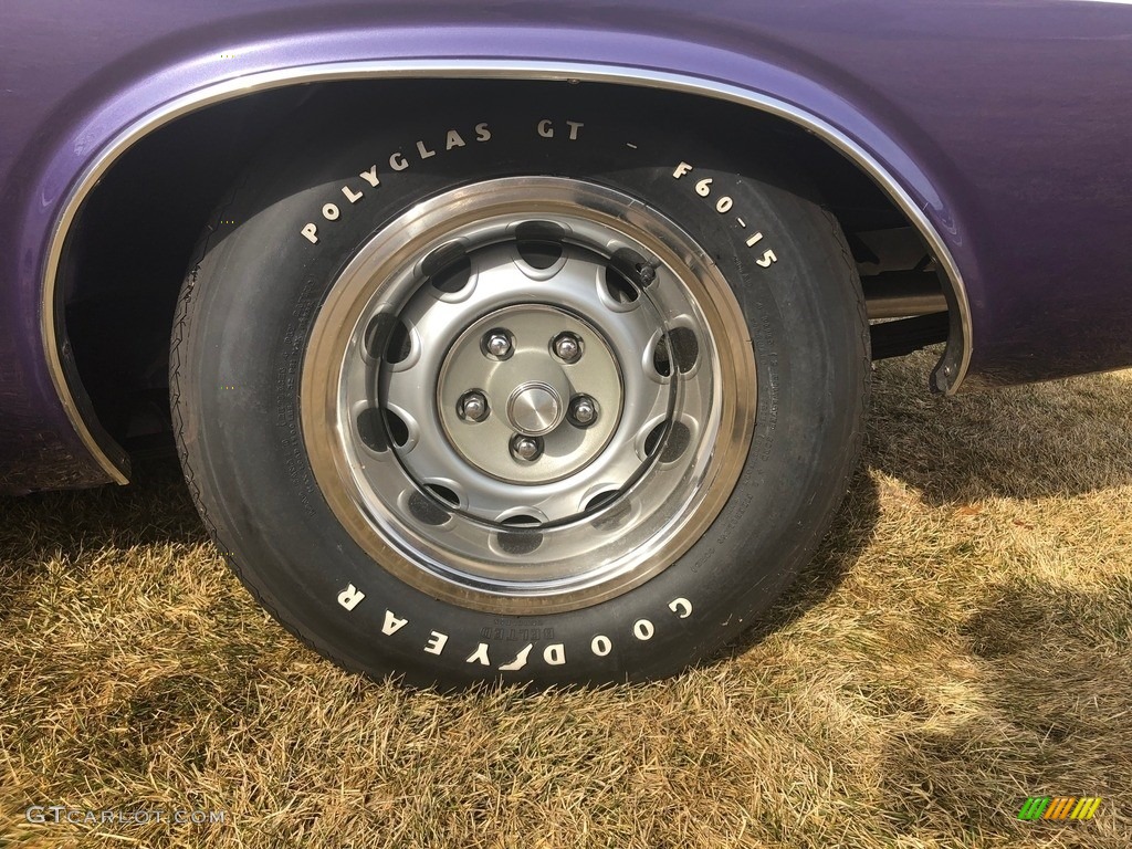 1970 Dodge Challenger R/T Convertible Wheel Photos