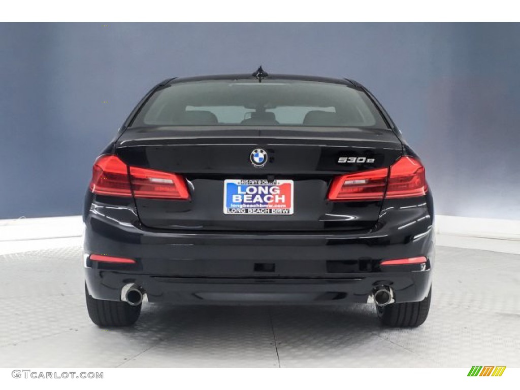 2019 5 Series 530e iPerformance Sedan - Jet Black / Black photo #3