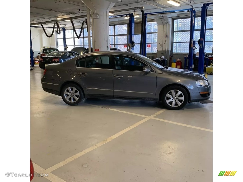 2006 Passat 2.0T Sedan - United Grey Metallic / Black photo #6
