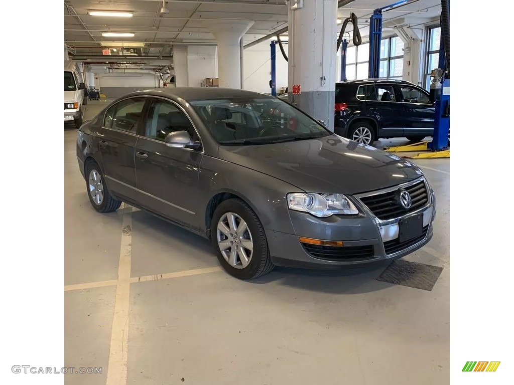 2006 Passat 2.0T Sedan - United Grey Metallic / Black photo #7
