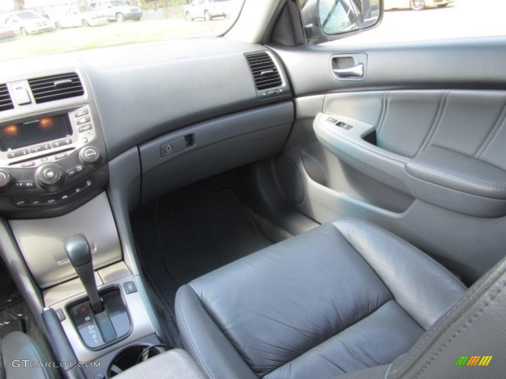 2006 Accord EX-L V6 Sedan - Graphite Pearl / Gray photo #14