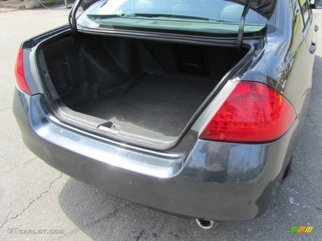 2006 Accord EX-L V6 Sedan - Graphite Pearl / Gray photo #20