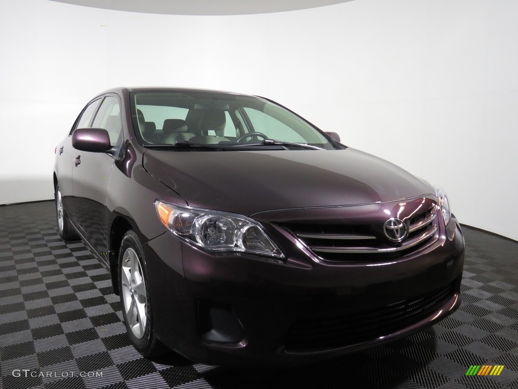 2013 Corolla LE Special Edition - Black Currant Metallic / Bisque photo #2